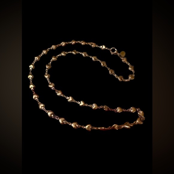 ✨ Milor Rose Gold-Tone Heart Link Necklace – Stainless Steel ✨ - Picture 5 of 6